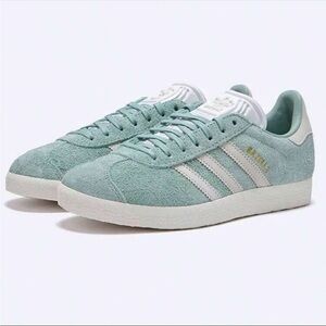 Adidas Women's Mint Green Suede Gazelle Sneakers NWOT